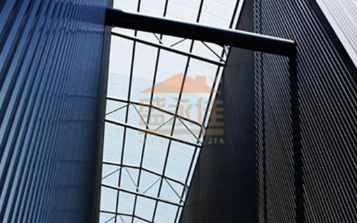 THK厂房之间通道采光